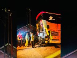Detik-detik Kecelakaan Beruntun Dua Bus Tiara Mas di Sumbawa Akibat Warga Adu Lari