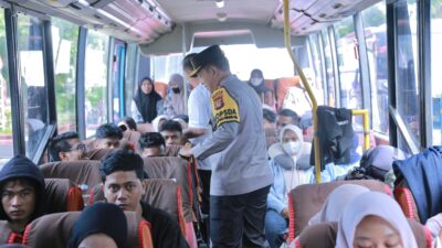 Gubernur dan Kapolda NTB Lepas Program Mudik Gratis